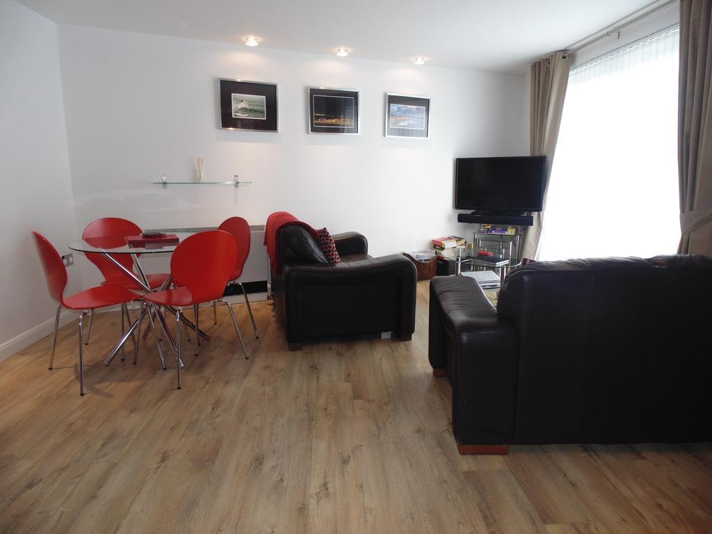 Awel Y Mor Apartamento Llanelli Exterior foto