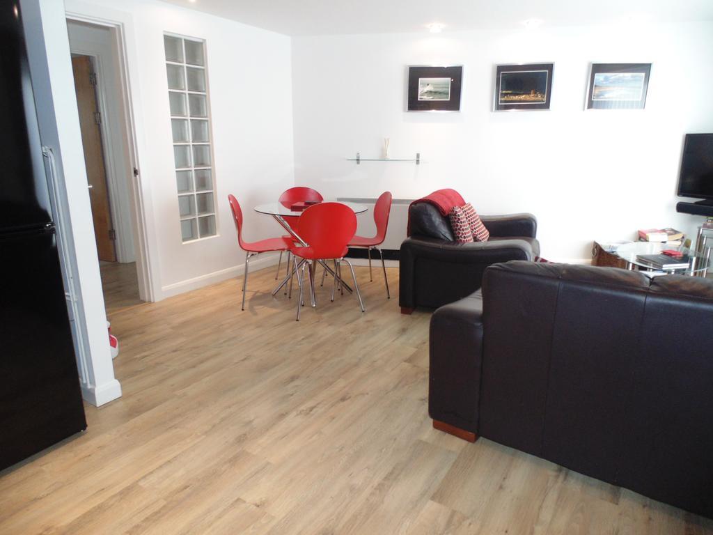 Awel Y Mor Apartamento Llanelli Exterior foto